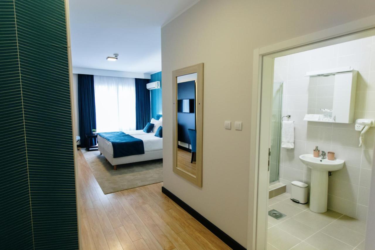 Hotel Srem Sremska Mitrovica Dış mekan fotoğraf